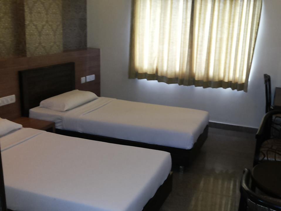 Готель Adyar Ananda Bhavan Residency Бенґалуру Екстер'єр фото